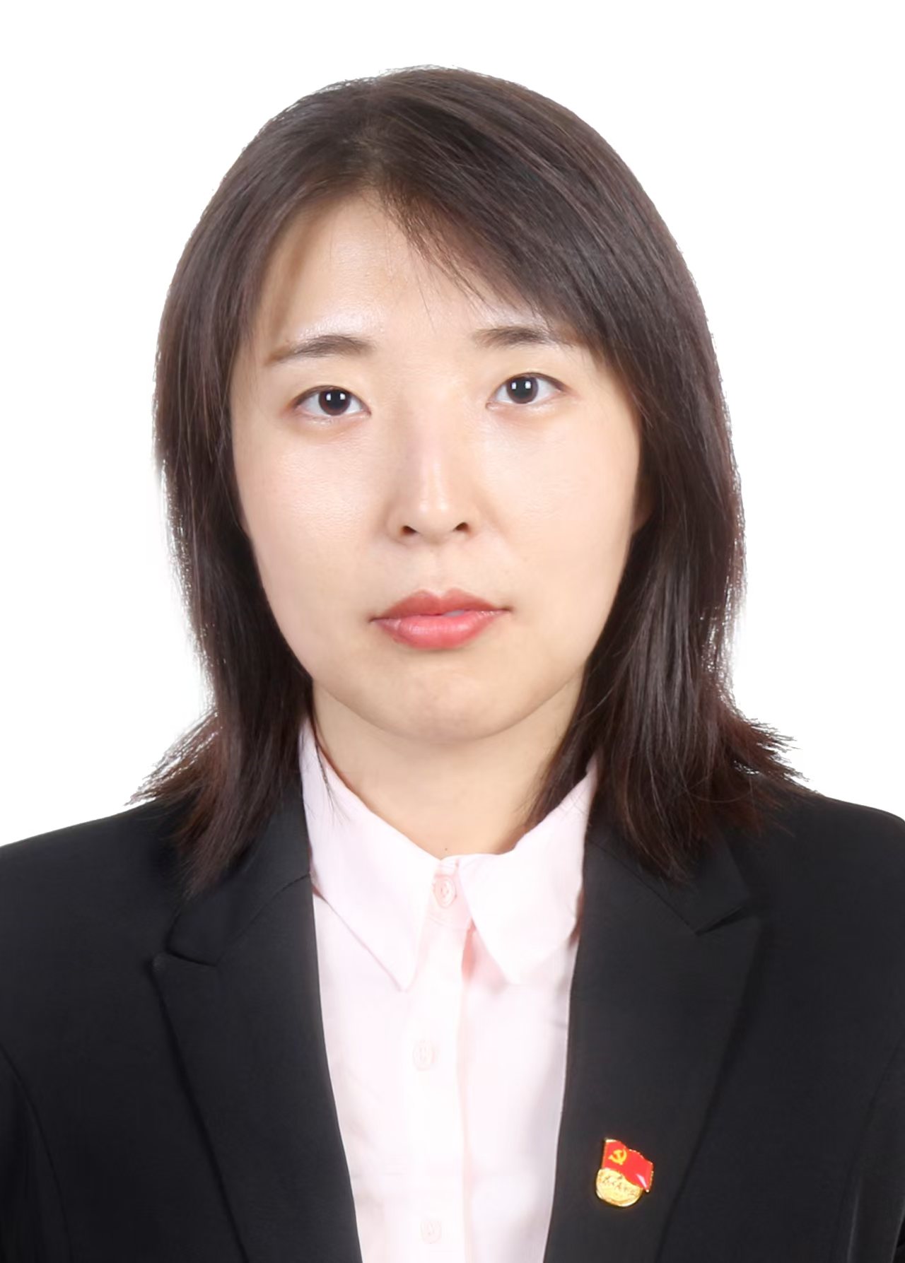 吕莎莎.jpg